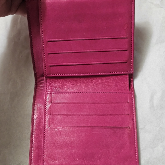 Chanel Pink Caviar Leather Wallet - Picture 9 of 12